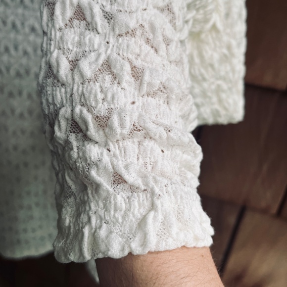 Sanctuary - Lace Mock Neck Top Ivory Size L - Picture 11 of 15